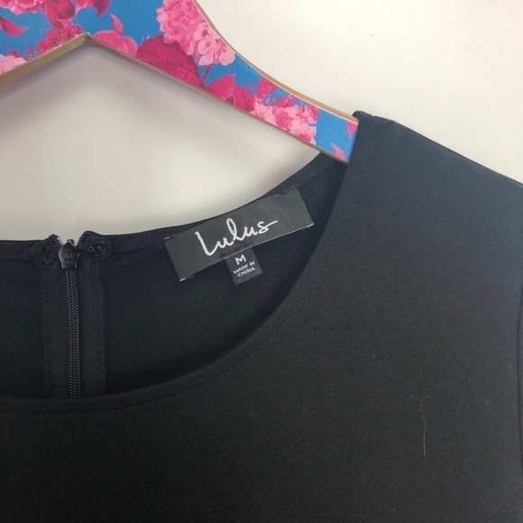 NWT Lulus black skater dress Sz M - Picture 2 of 3